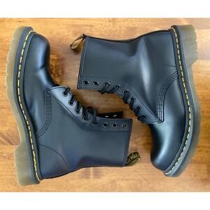 Dr. Martens 1460 W Leather Combat Boots Ankle Lace Up Black Women's 8 NWOT/B